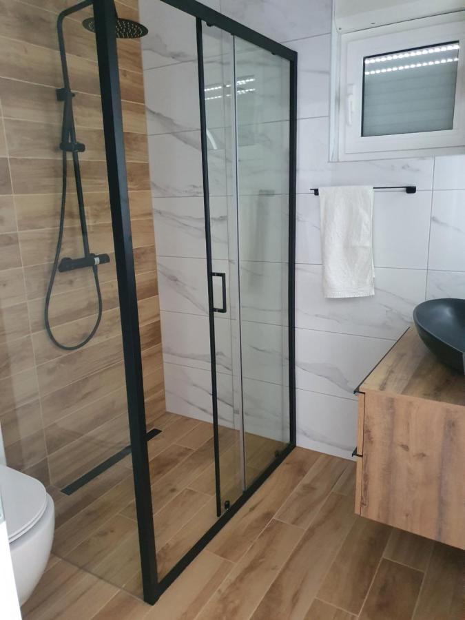 Legin Živogošće Exterior foto